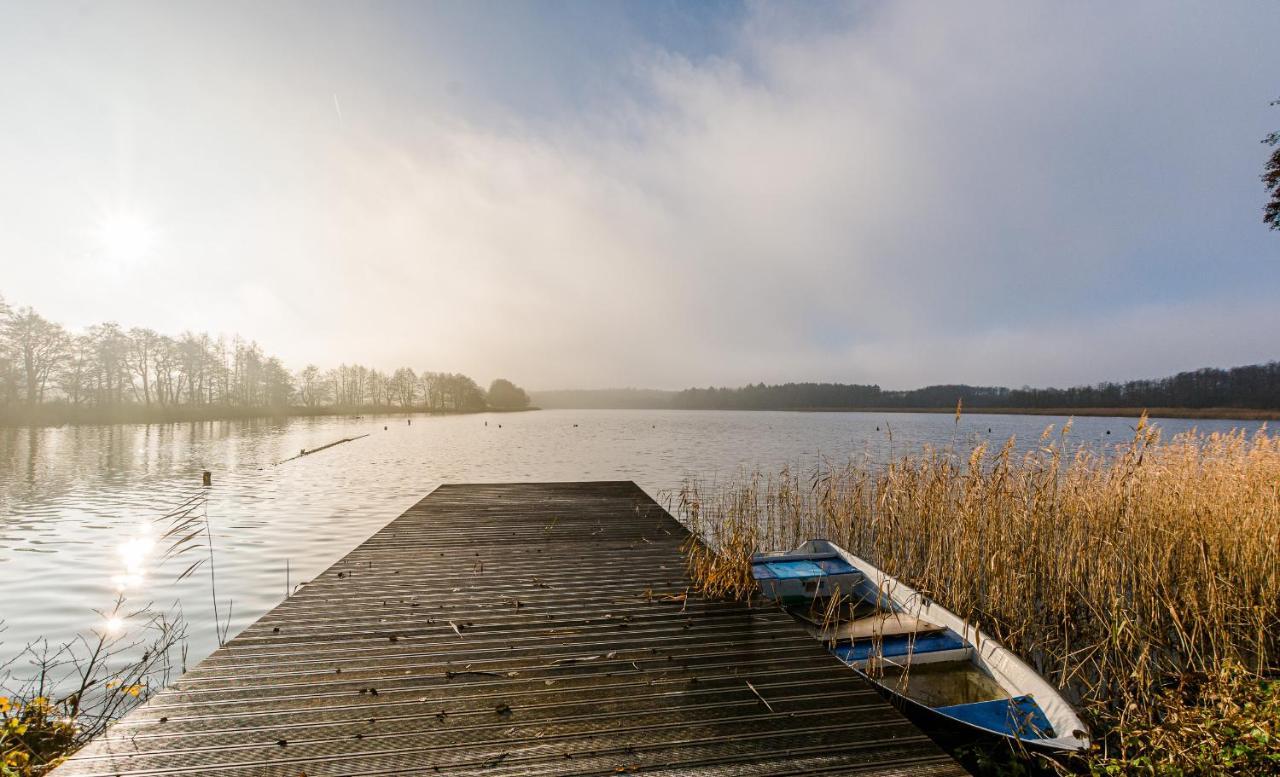 Ferienhaus-See-Sauna-Kamin-Hund Mit E-Ladestation Krakow am See Exterior photo